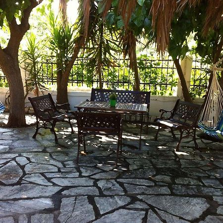 Kesi Holiday Home Potistika Luaran gambar